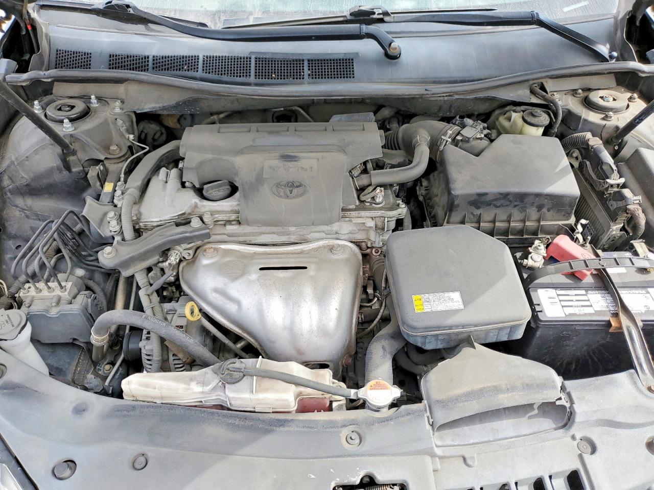 2016 TOYOTA CAMRY SE photo 21