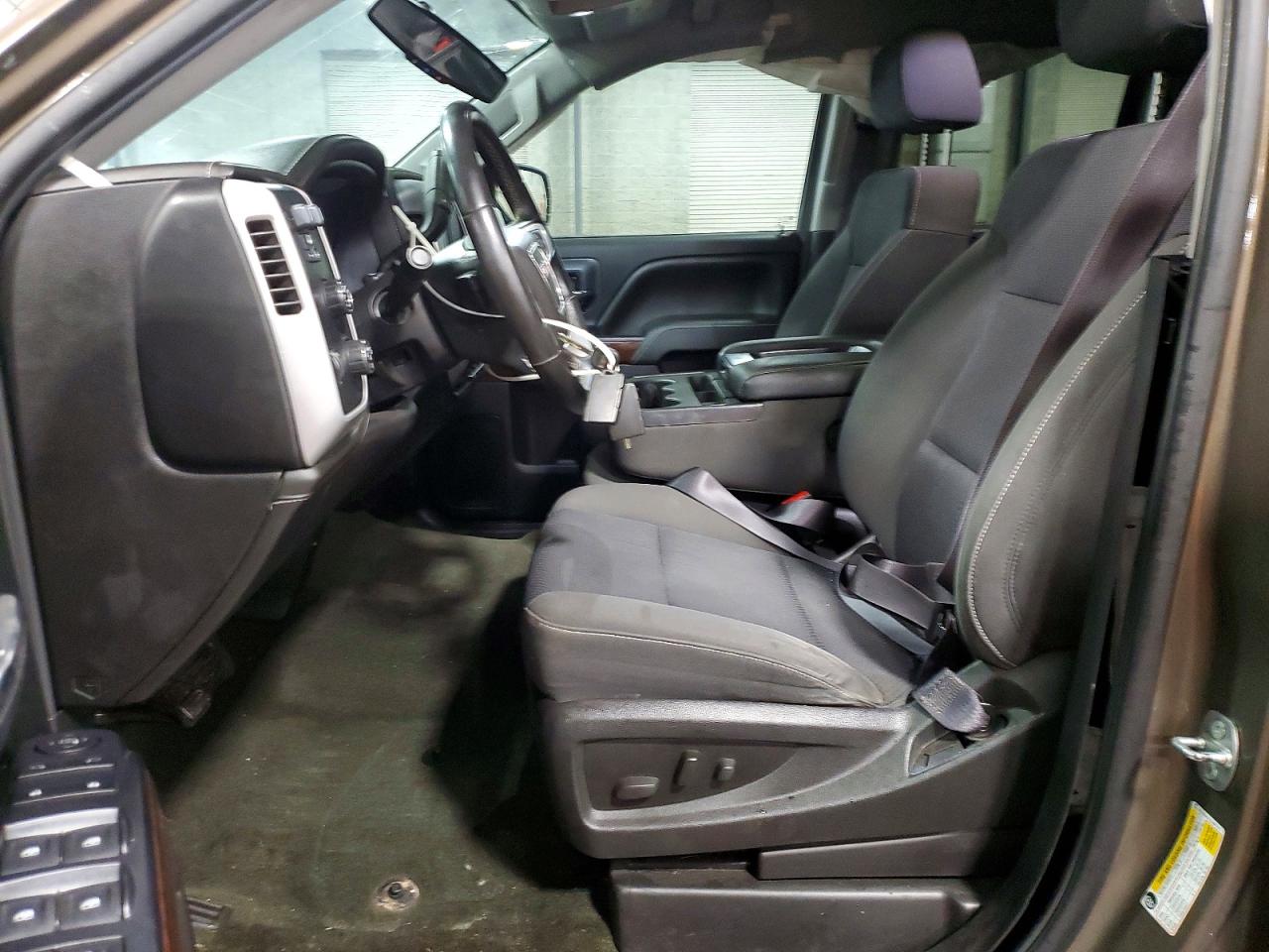 2014 GMC SIERRA K1500 SLE photo 19
