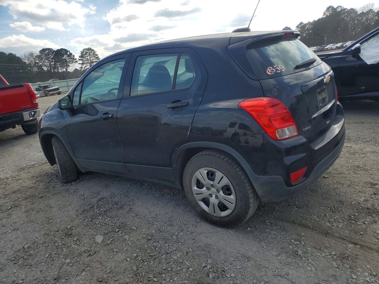 2018 CHEVROLET TRAX LS photo 4