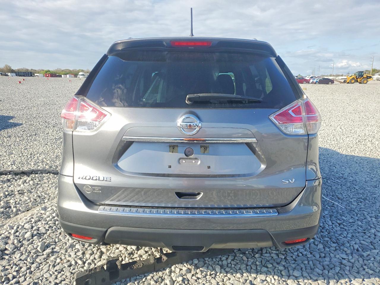 2016 NISSAN ROGUE SV photo 11