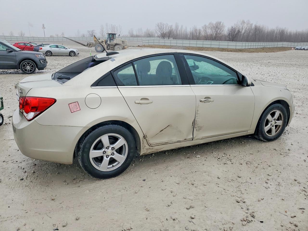 2015 CHEVROLET CRUZE LT photo 3