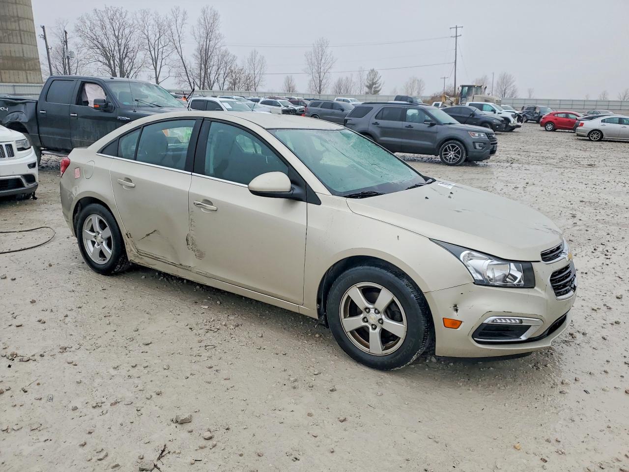2015 CHEVROLET CRUZE LT photo 4
