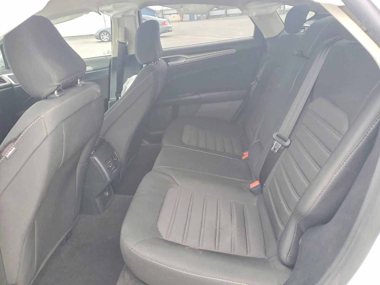 2020 FORD FUSION photo 10