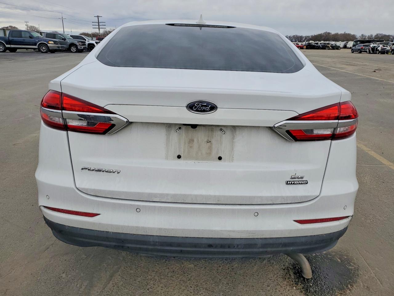 2020 FORD FUSION photo 6