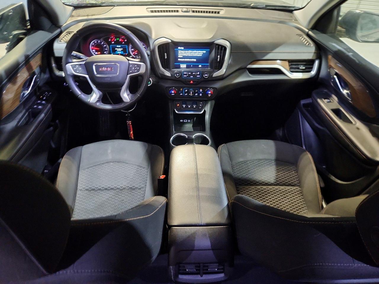2018 GMC TERRAIN SLE photo 15