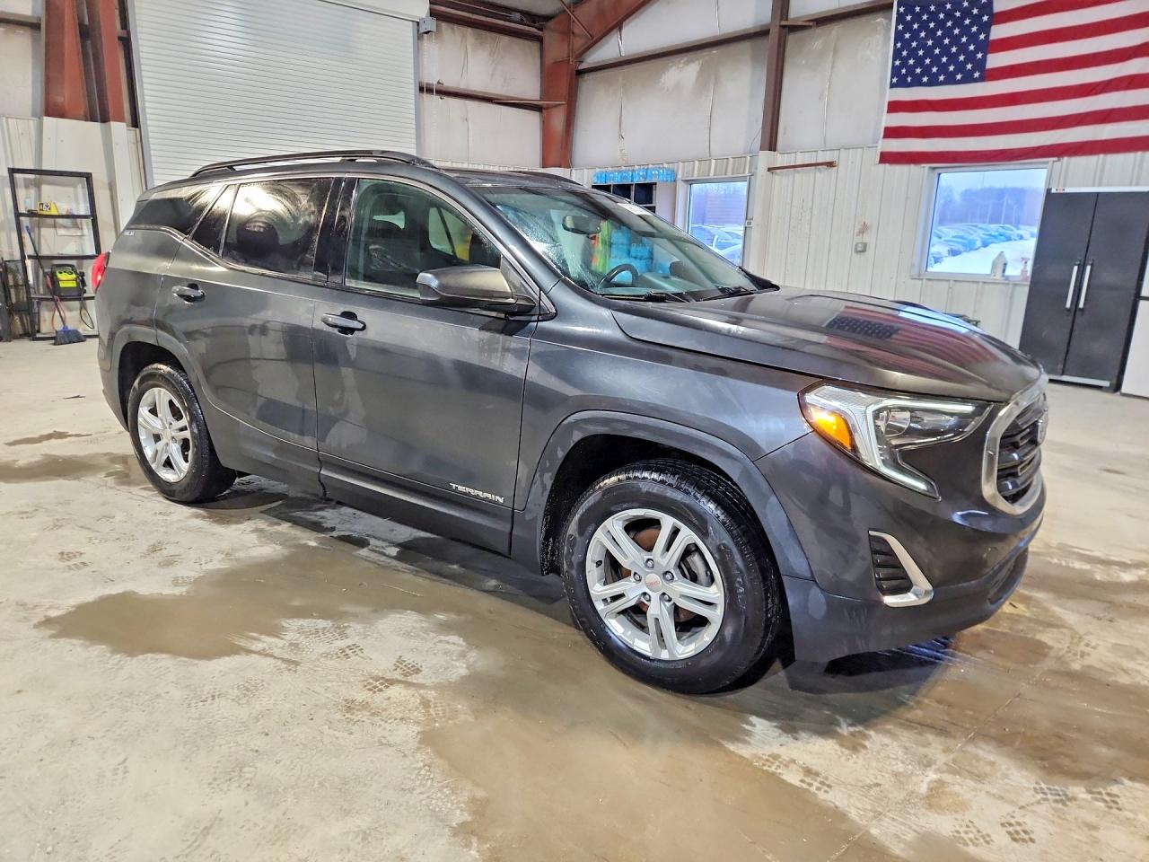 2018 GMC TERRAIN SLE photo 7