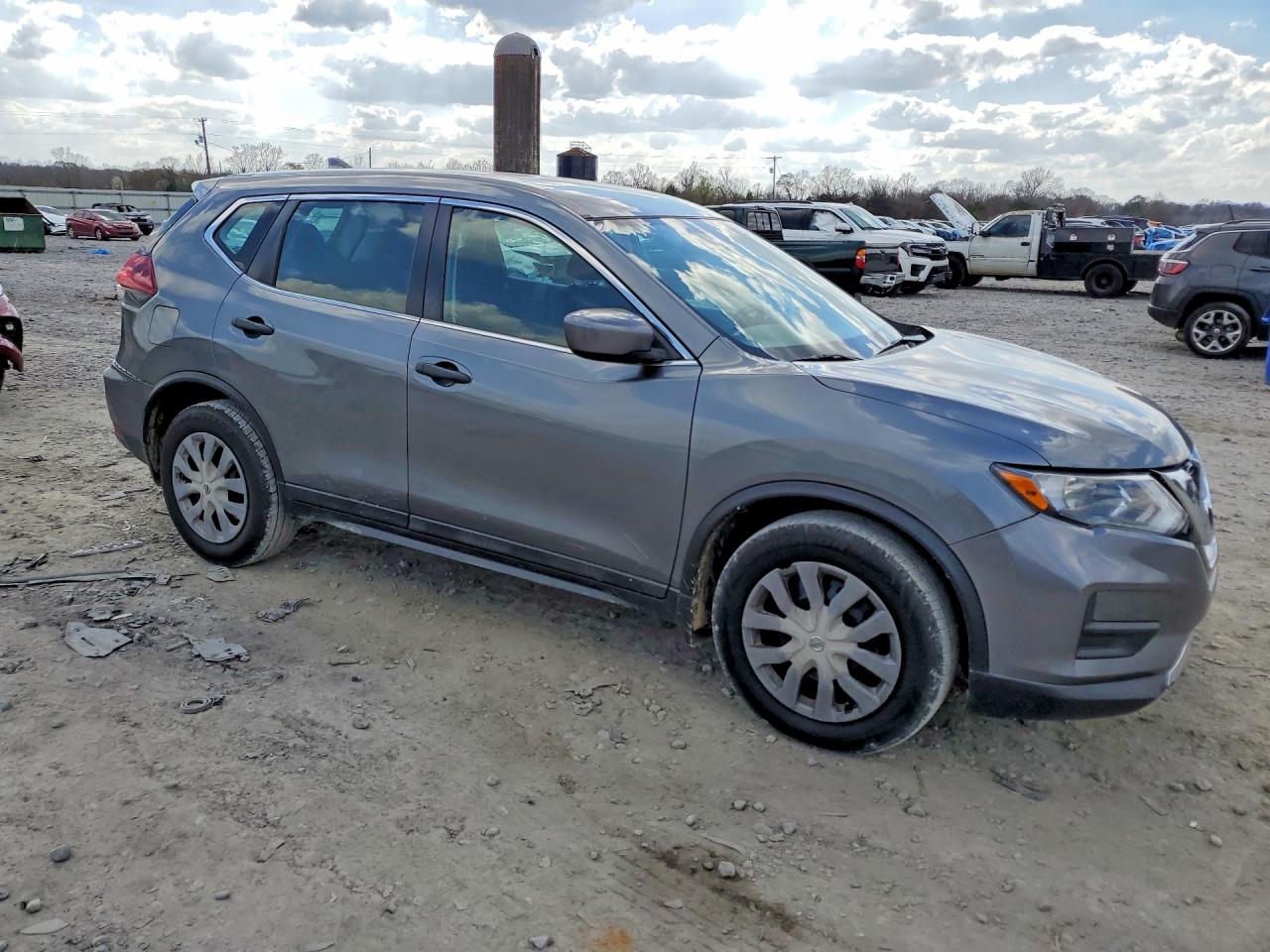 2018 NISSAN ROGUE S photo 7
