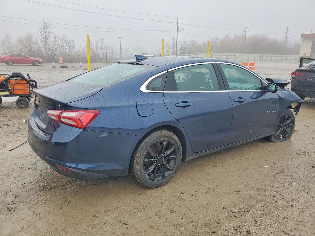 2021 CHEVROLET MALIBU LT photo 5
