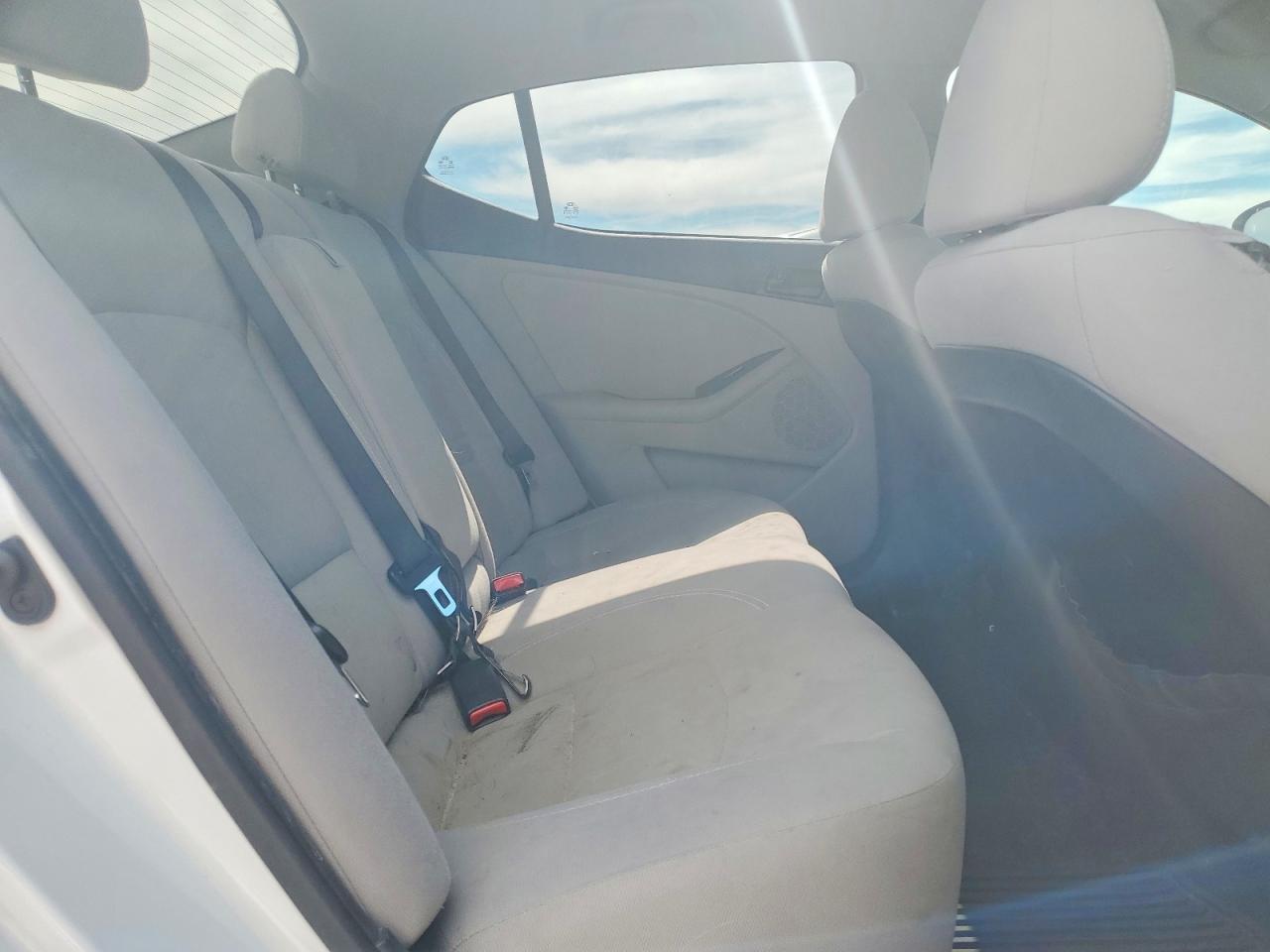 2015 KIA OPTIMA LX photo 19