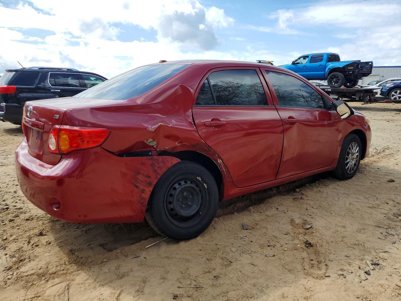 2010 TOYOTA COROLLA LE photo 5
