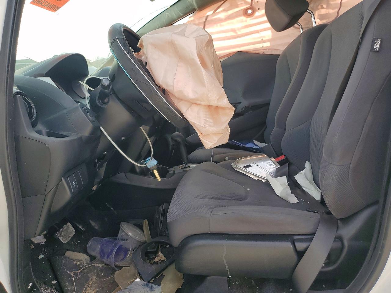 2013 HONDA FIT photo 7