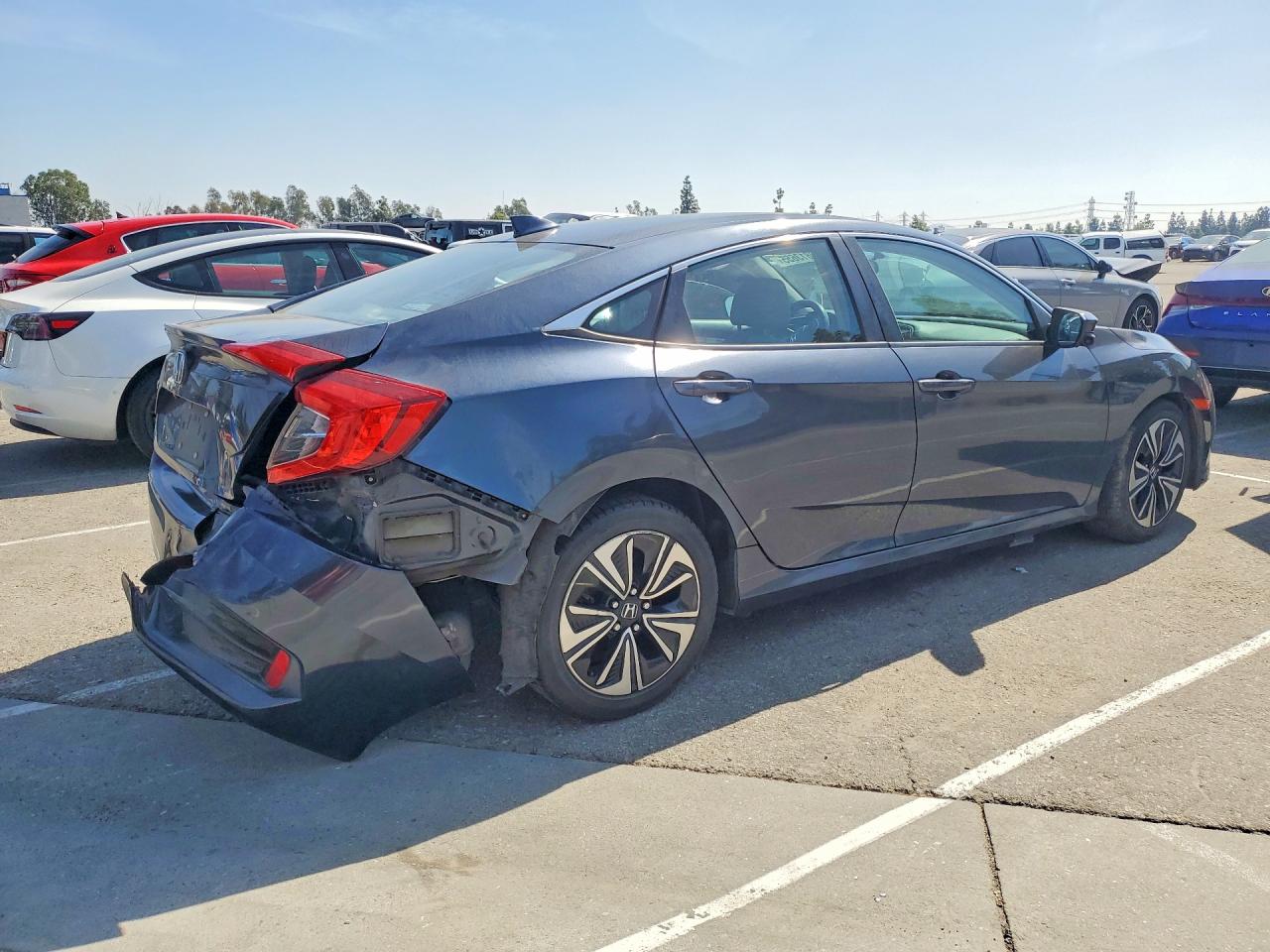2016 HONDA CIVIC EX photo 3