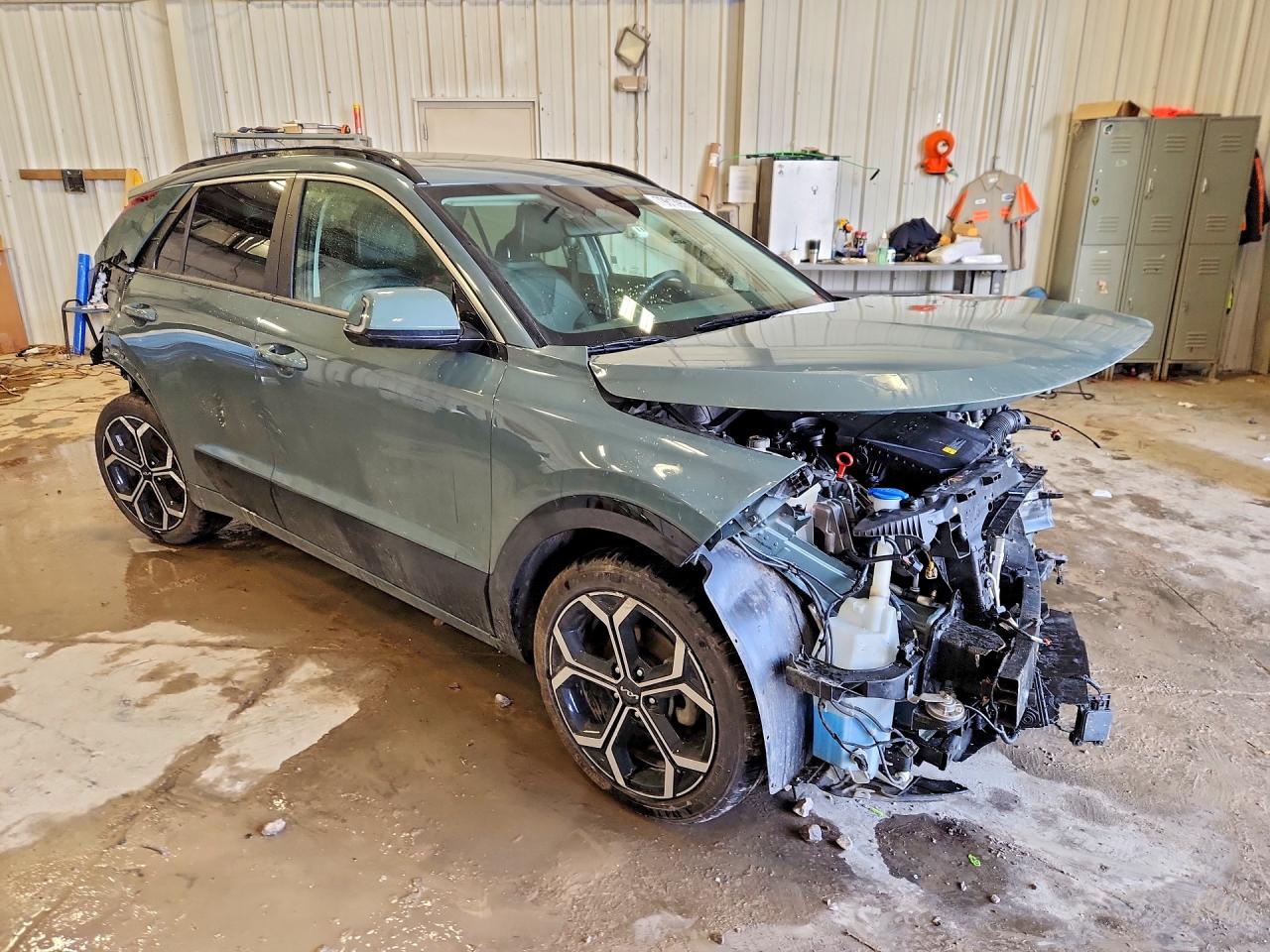 2023 KIA NIRO EX TOURING photo 10
