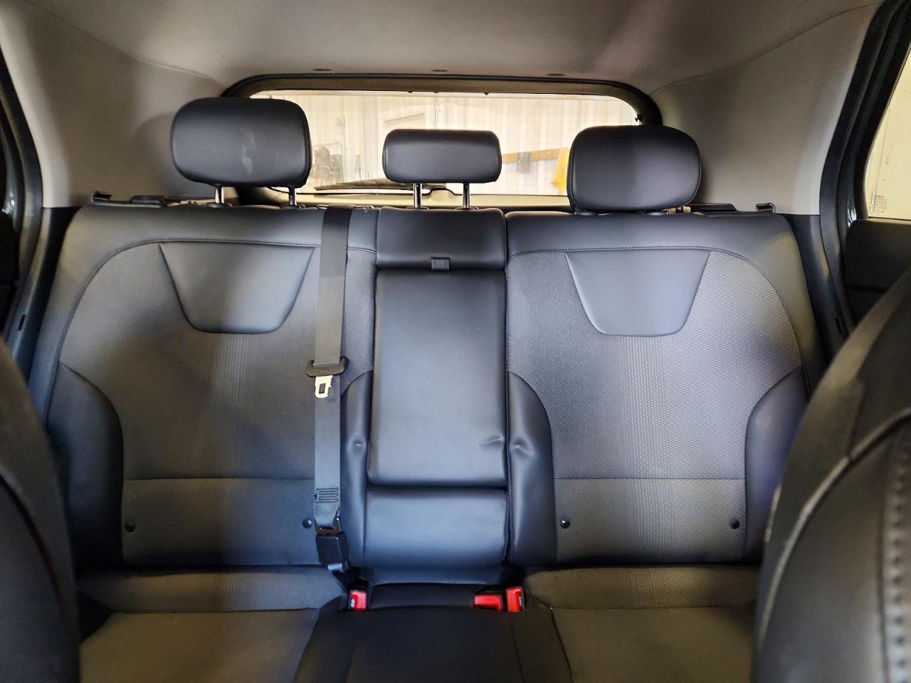 2023 KIA NIRO EX TOURING photo 28