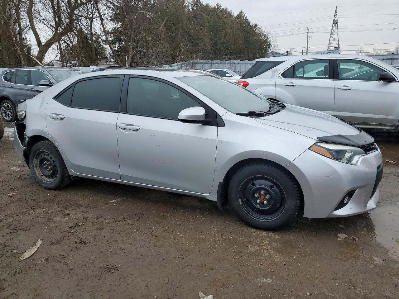 2014 TOYOTA COROLLA L photo 4