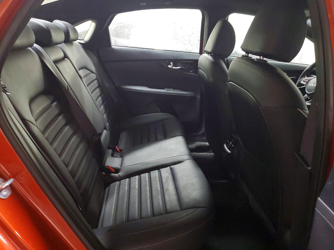 2024 KIA FORTE GT-LINE photo 10