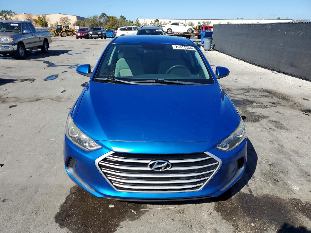 2017 HYUNDAI ELANTRA SE photo 9