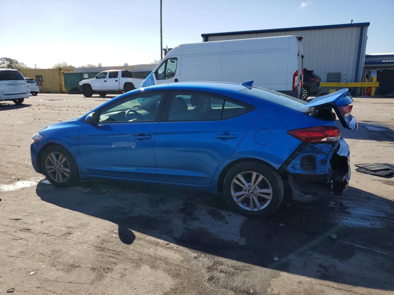 2017 HYUNDAI ELANTRA SE photo 3