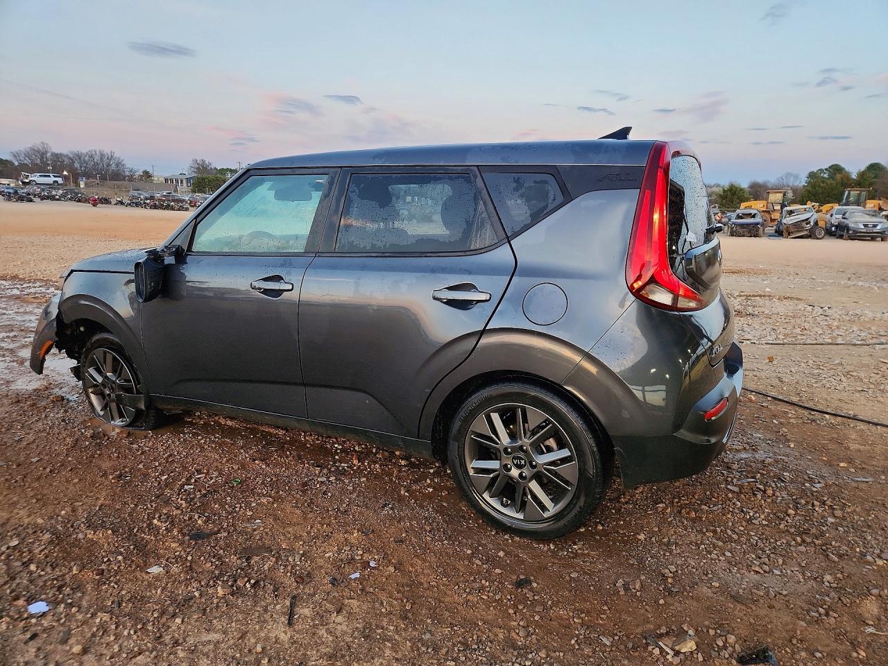 2021 KIA SOUL S photo 4