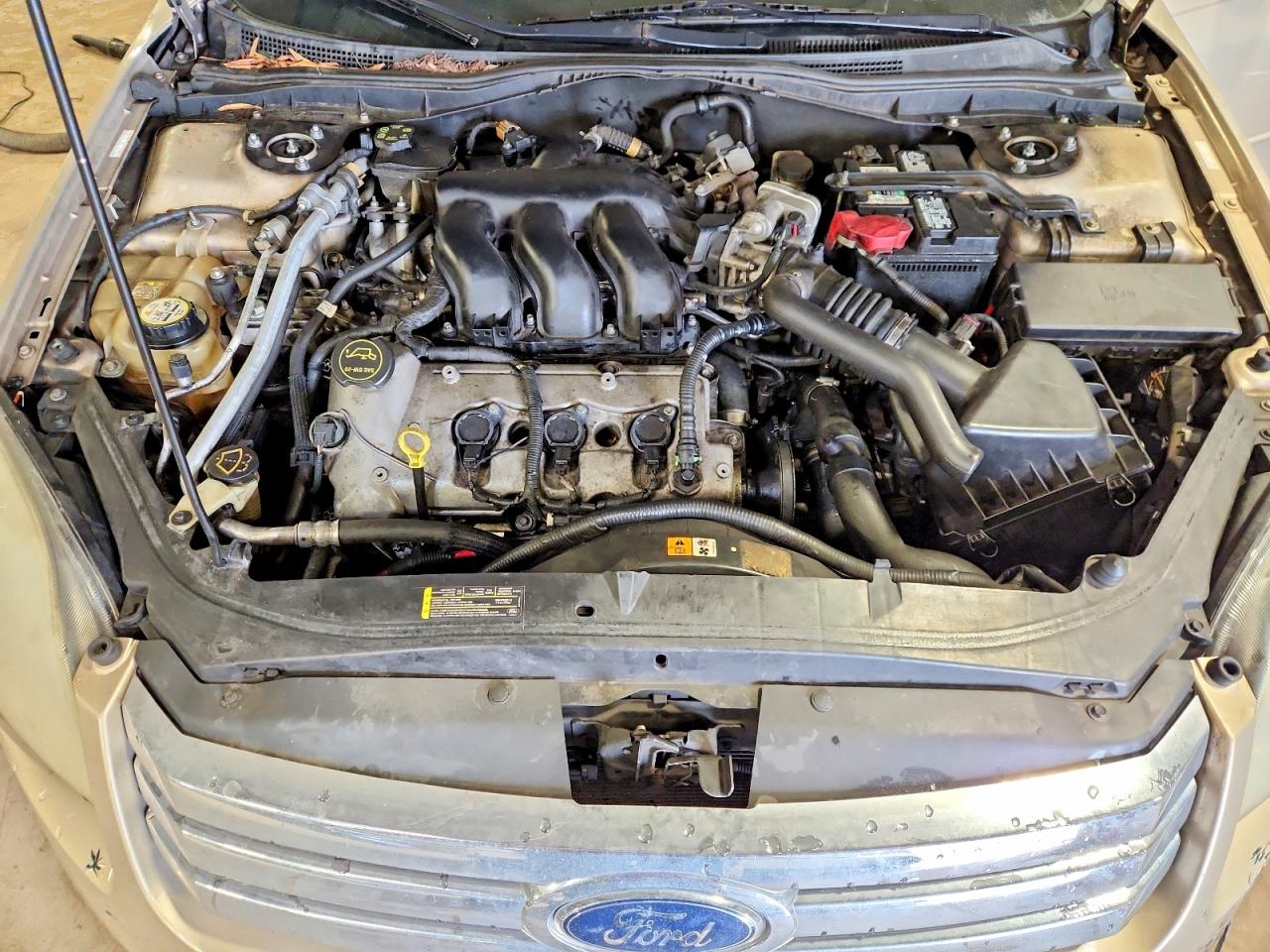 2008 FORD FUSION SE photo 21