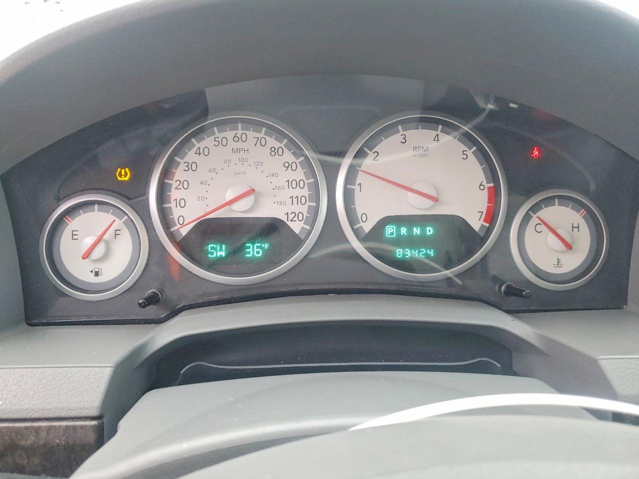 2010 DODGE GRAND CARAVAN SXT photo 9