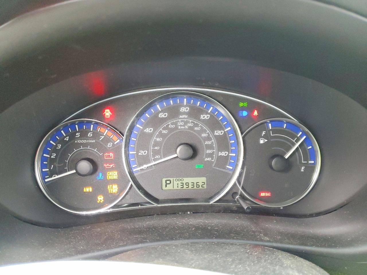2011 SUBARU FORESTER photo 25
