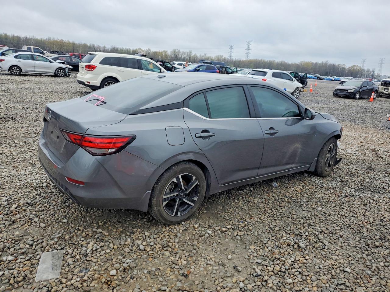 2025 NISSAN SENTRA SV photo 5