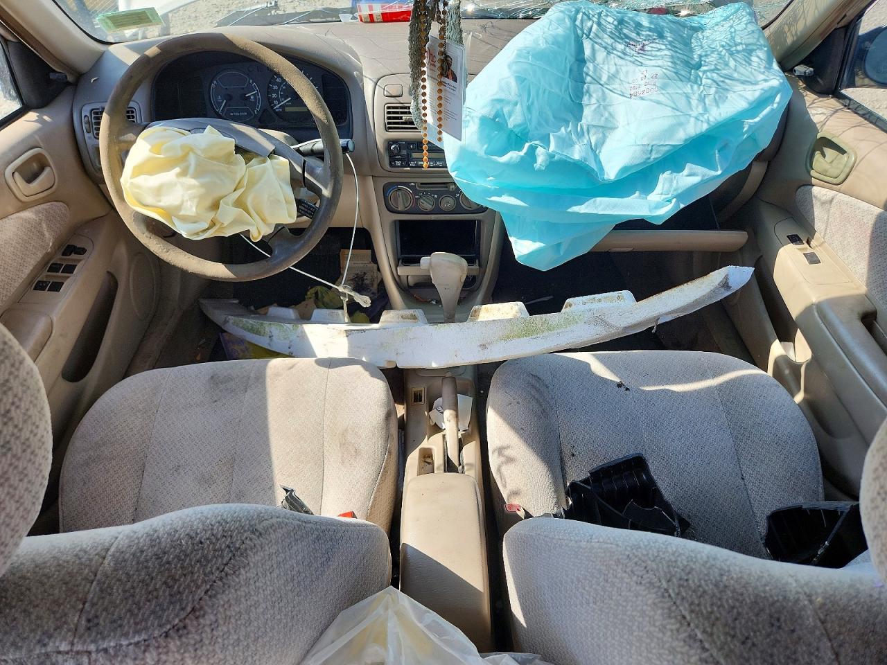 2000 TOYOTA COROLLA VE photo 22