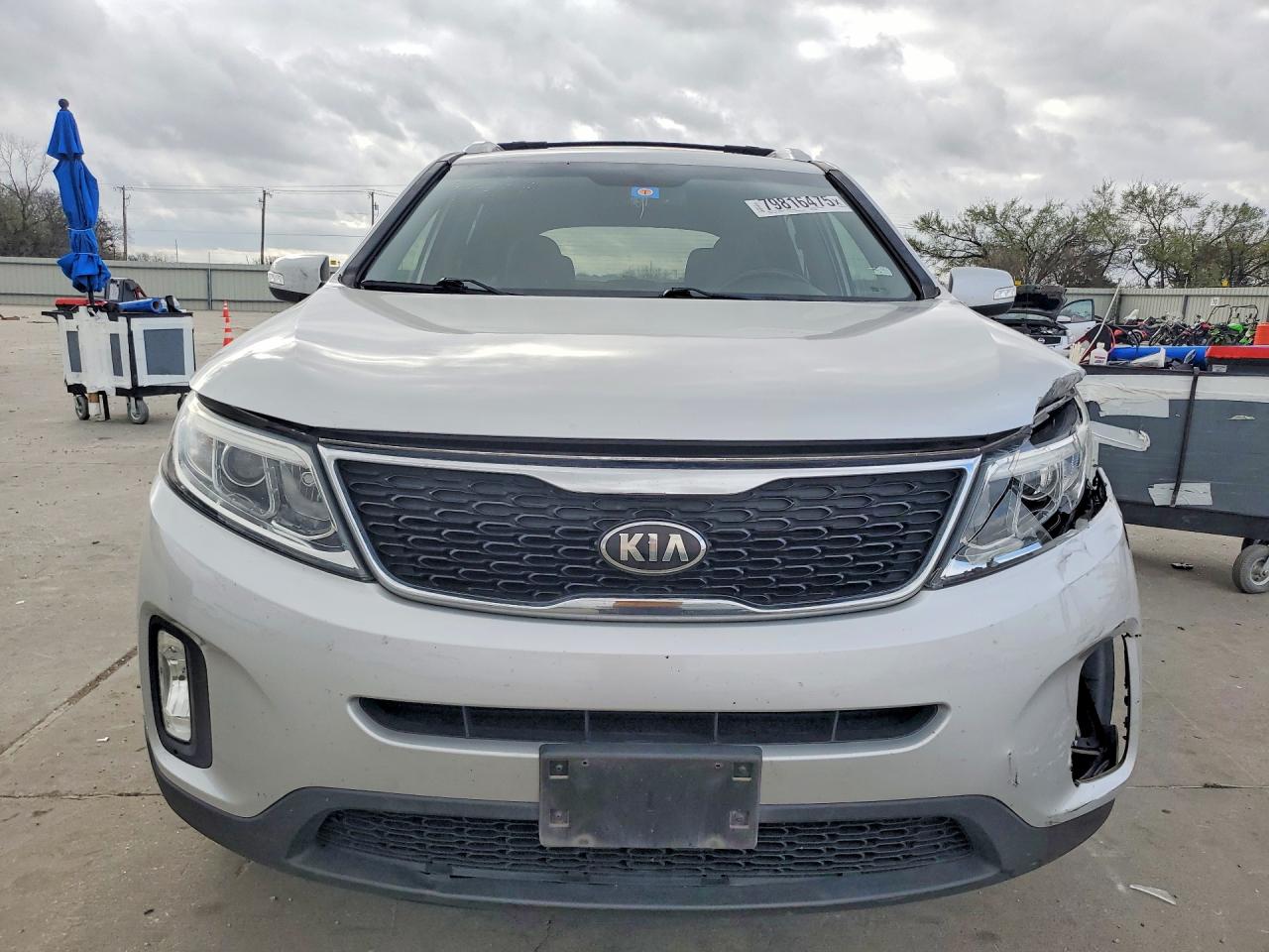 2014 KIA SORENTO LX photo 9