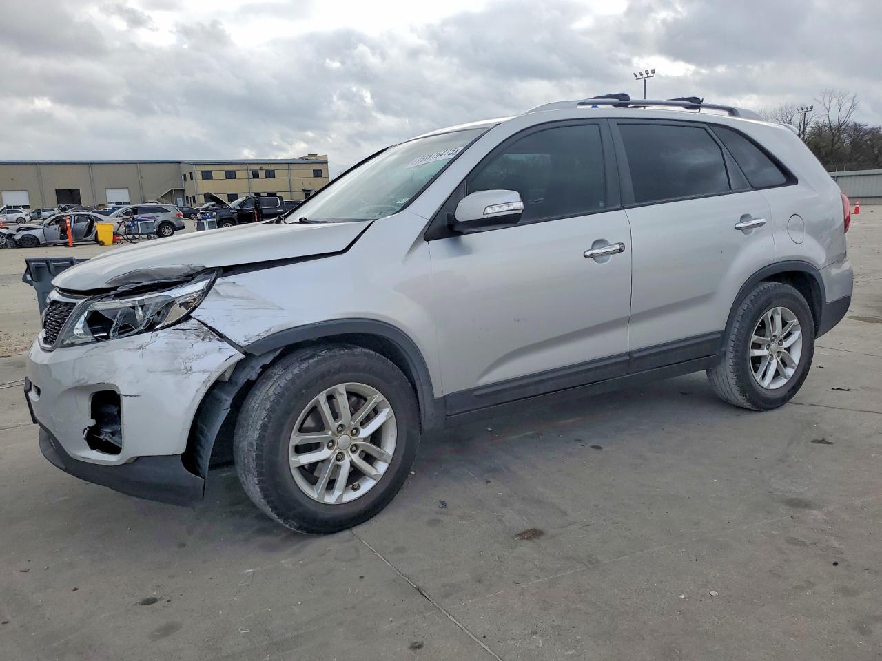 2014 KIA SORENTO