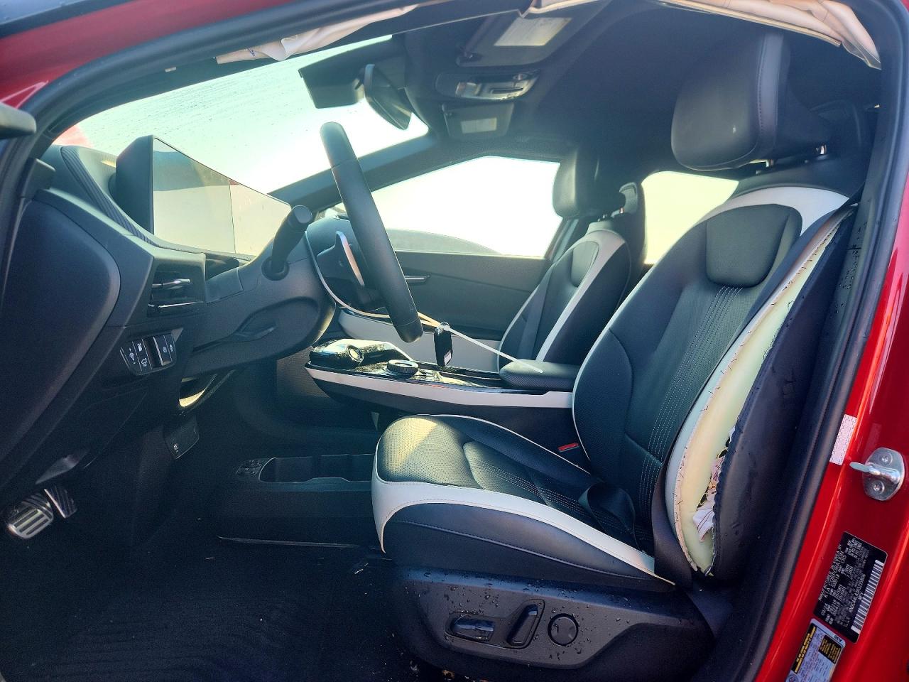 2024 KIA EV6 GT LINE photo 13
