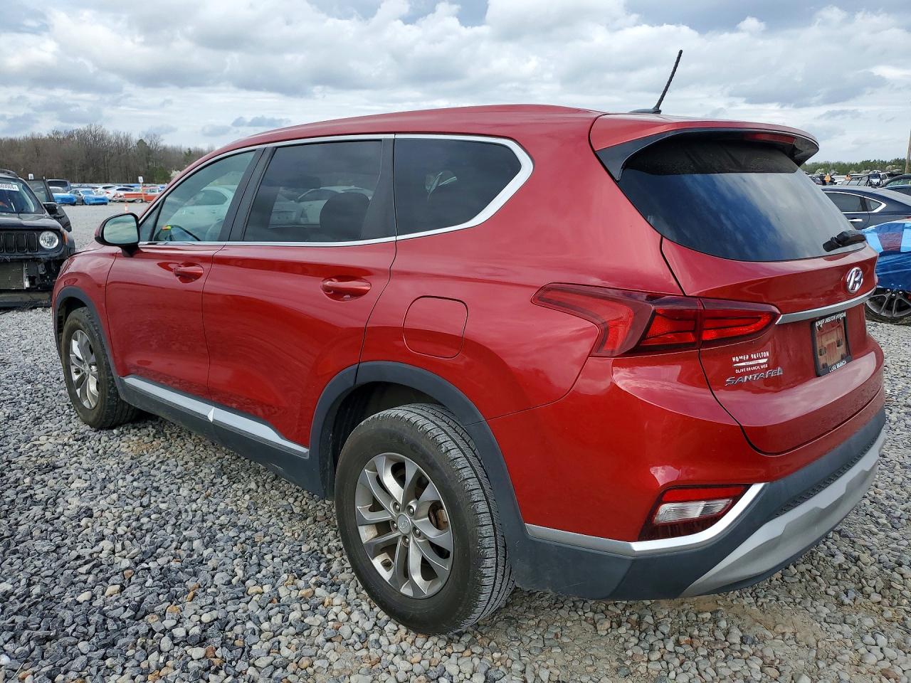 2019 HYUNDAI SANTA FE SE 2.4L photo 3