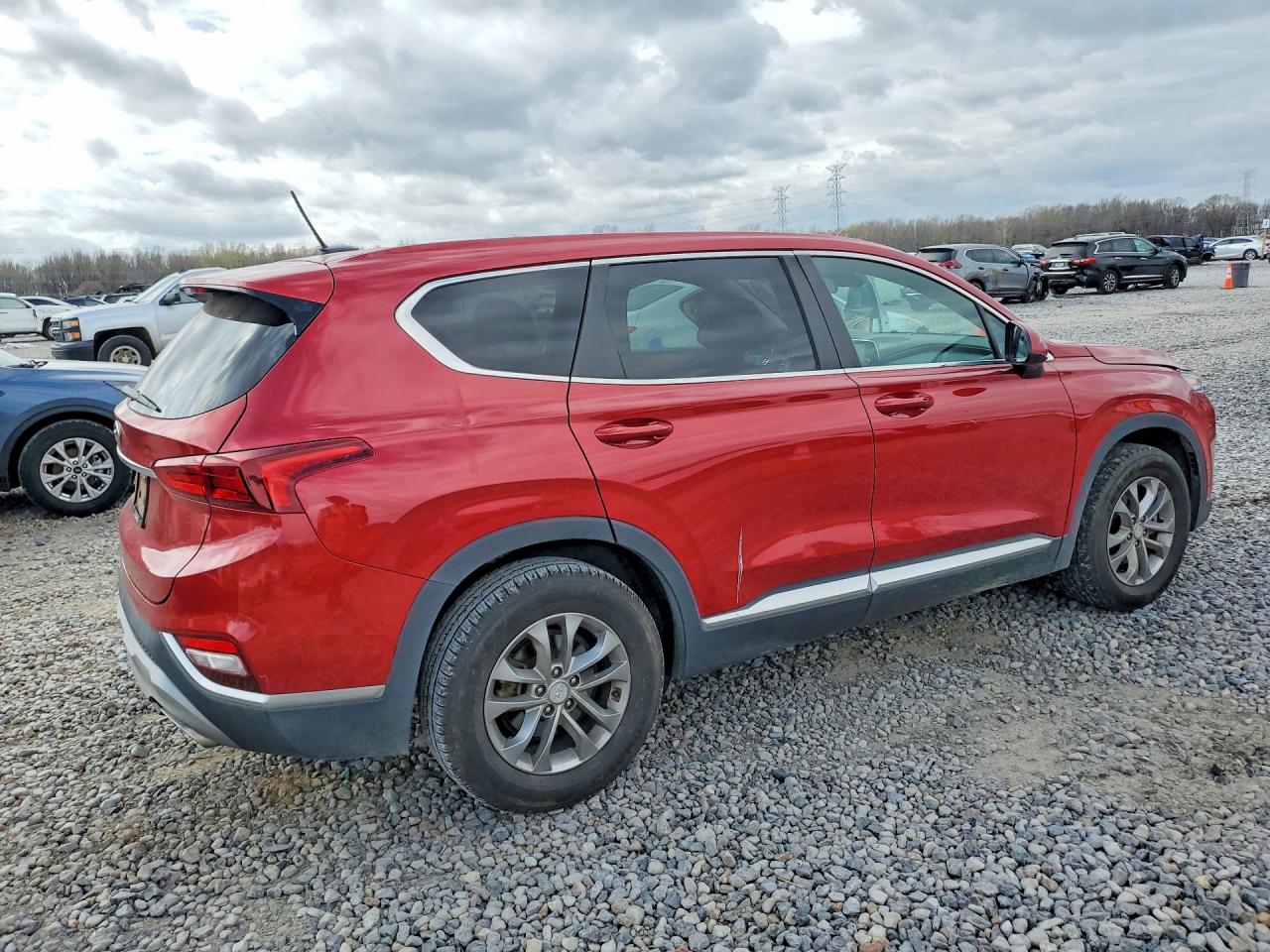 2019 HYUNDAI SANTA FE SE 2.4L photo 5
