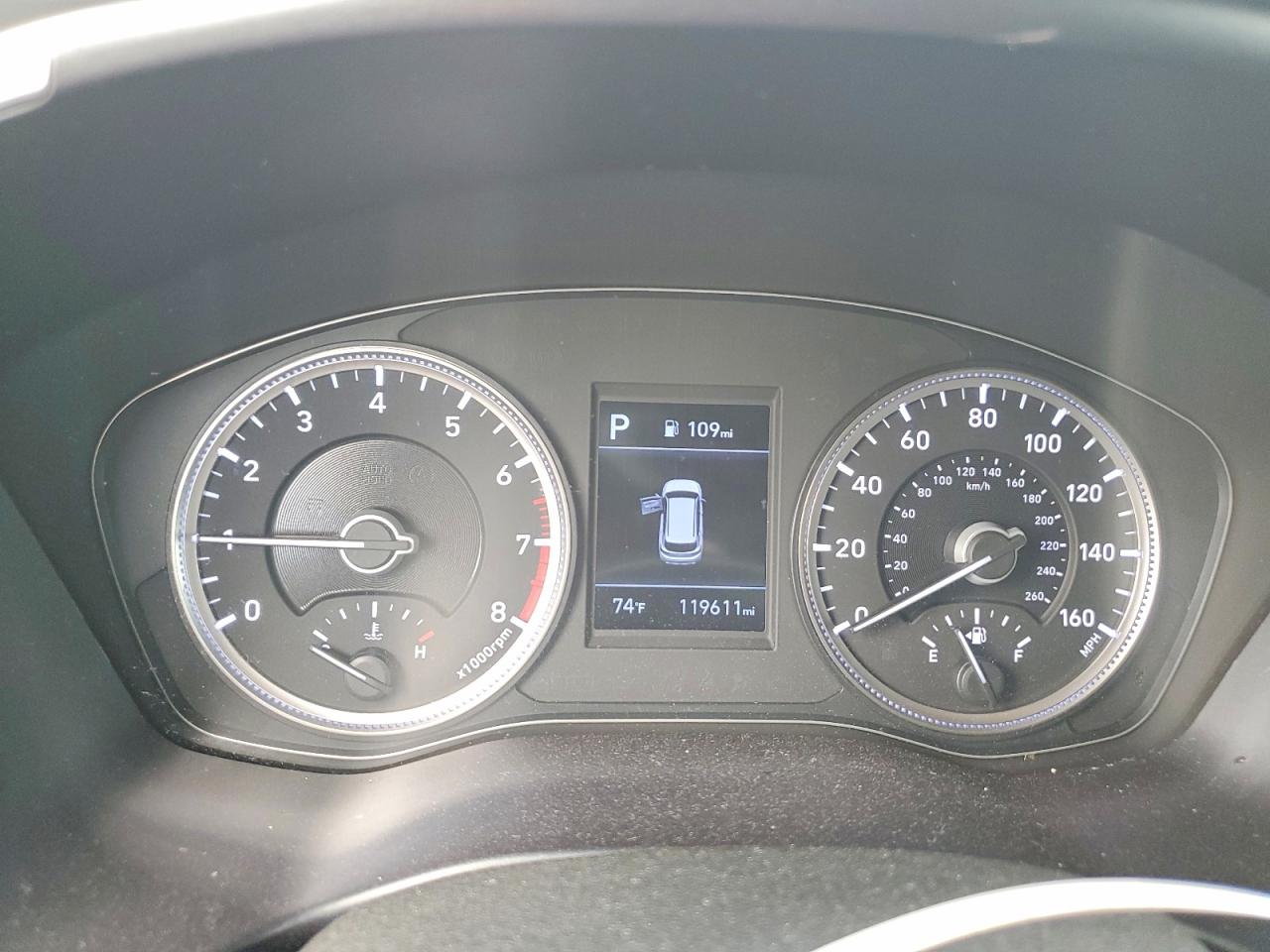 2019 HYUNDAI SANTA FE SE 2.4L photo 17