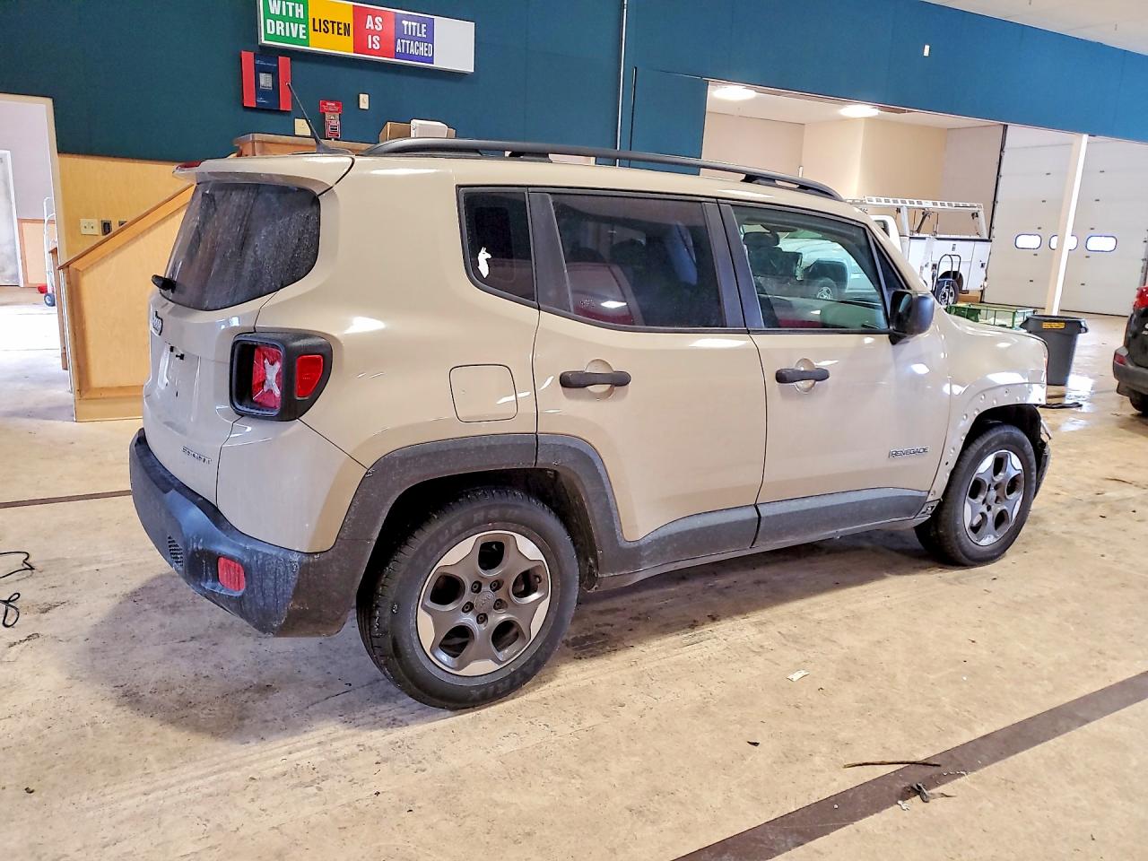 2015 JEEP RENEGADE SPORT photo 5