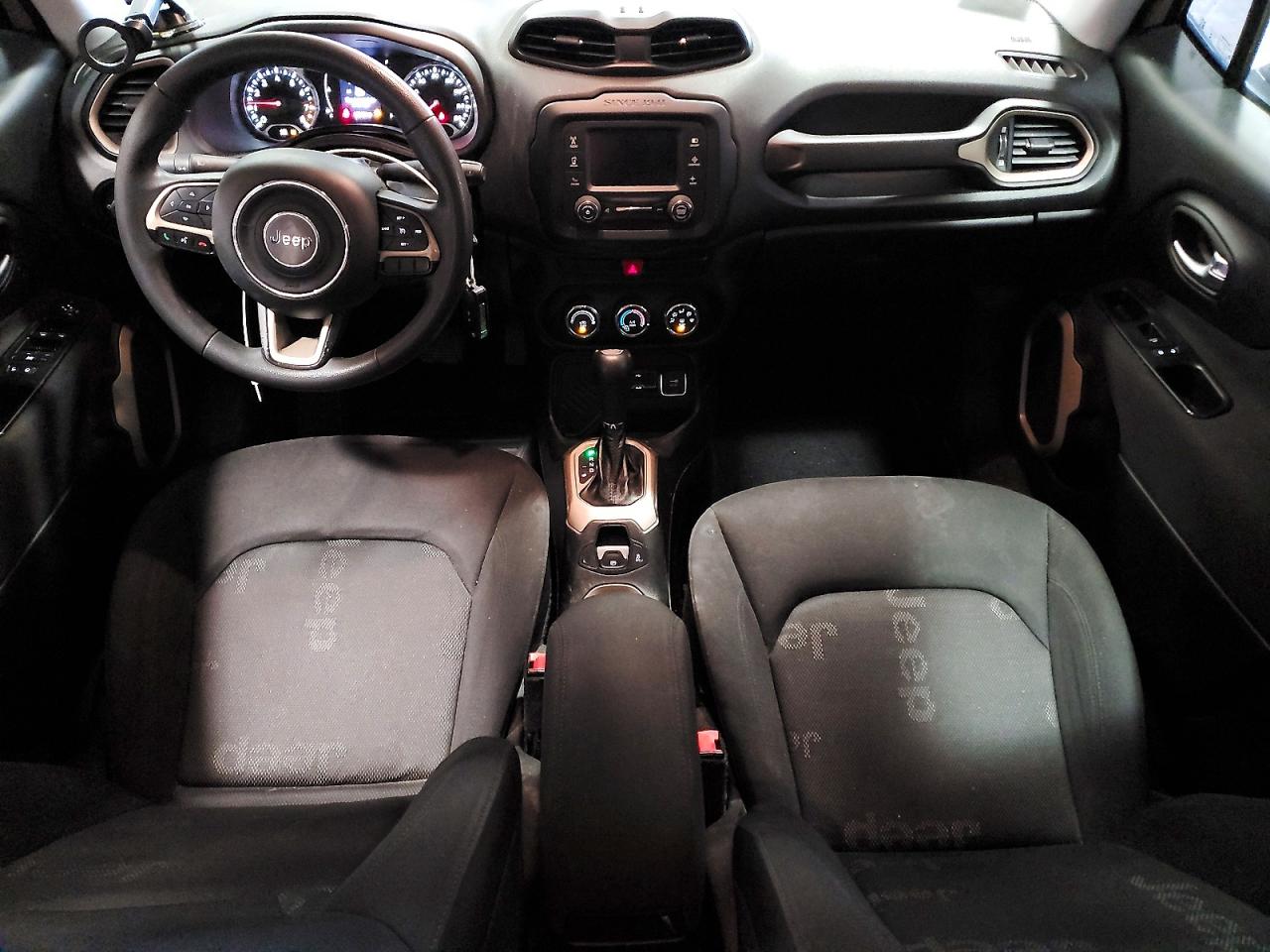2015 JEEP RENEGADE SPORT photo 15