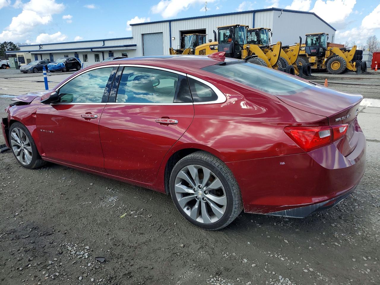 2018 CHEVROLET MALIBU PREMIER photo 2