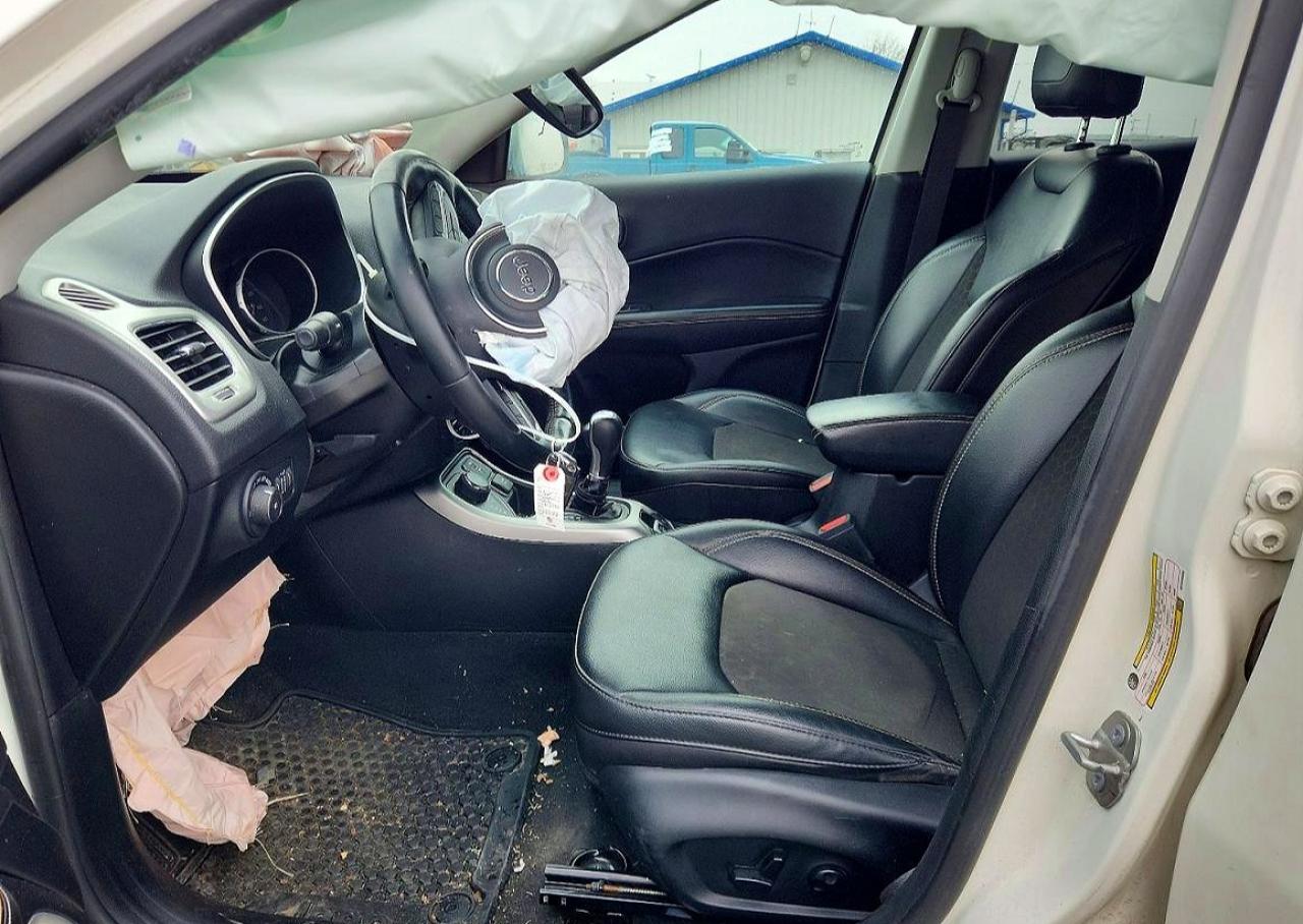 2021 JEEP COMPASS LATITUDE photo 19