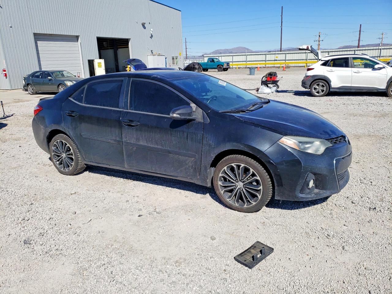 2015 TOYOTA COROLLA S PLUS photo 4