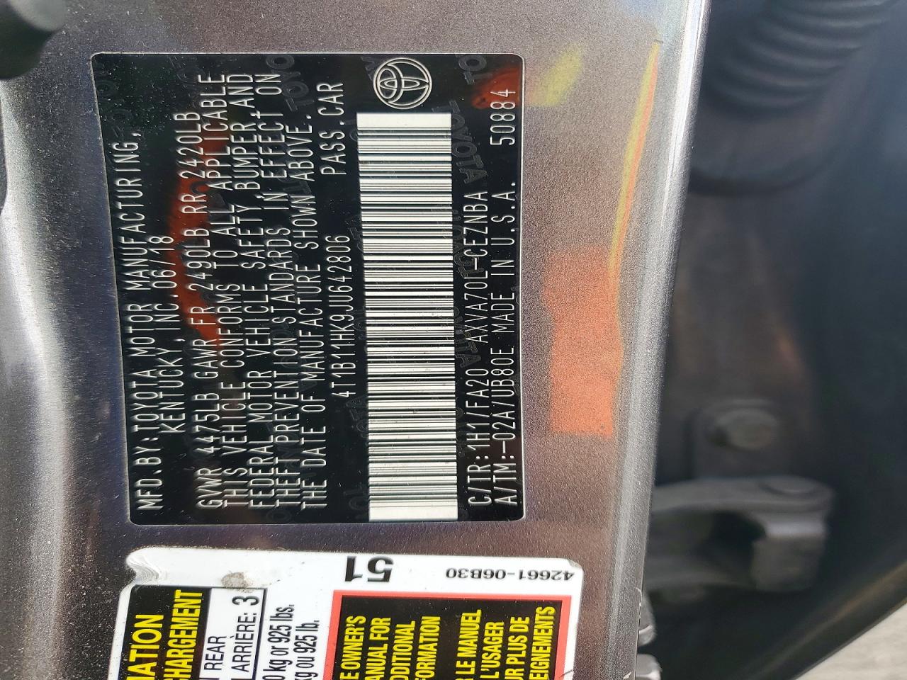 2018 TOYOTA CAMRY LE photo 25