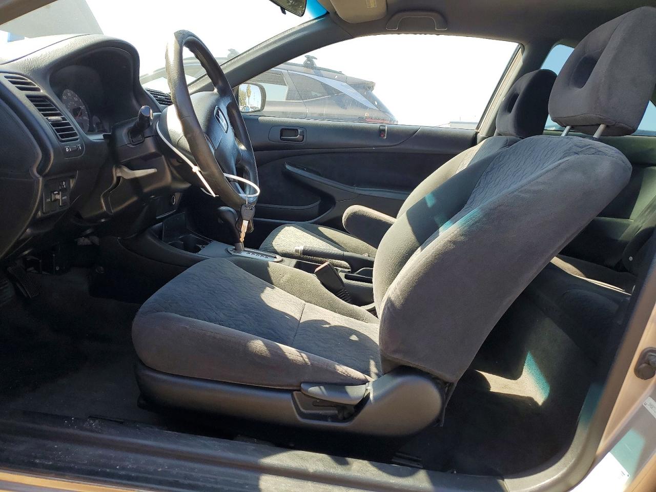 2002 HONDA CIVIC LX photo 7