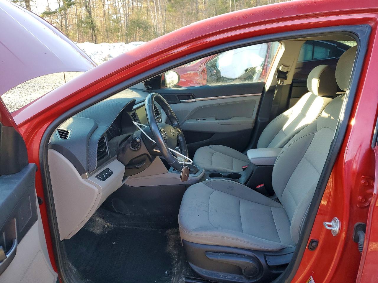 2020 HYUNDAI ELANTRA VALUE EDITION photo 7