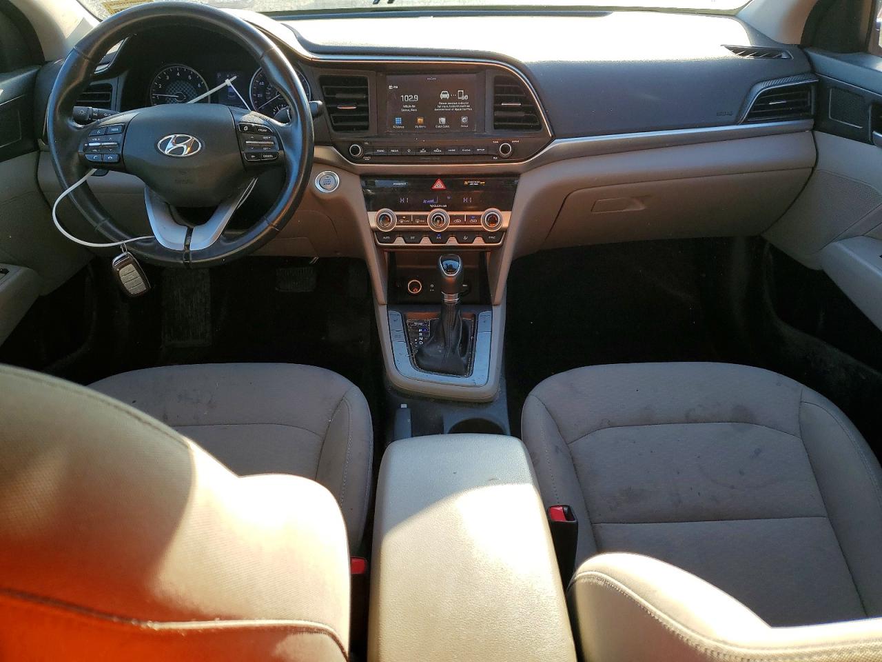 2020 HYUNDAI ELANTRA VALUE EDITION photo 8