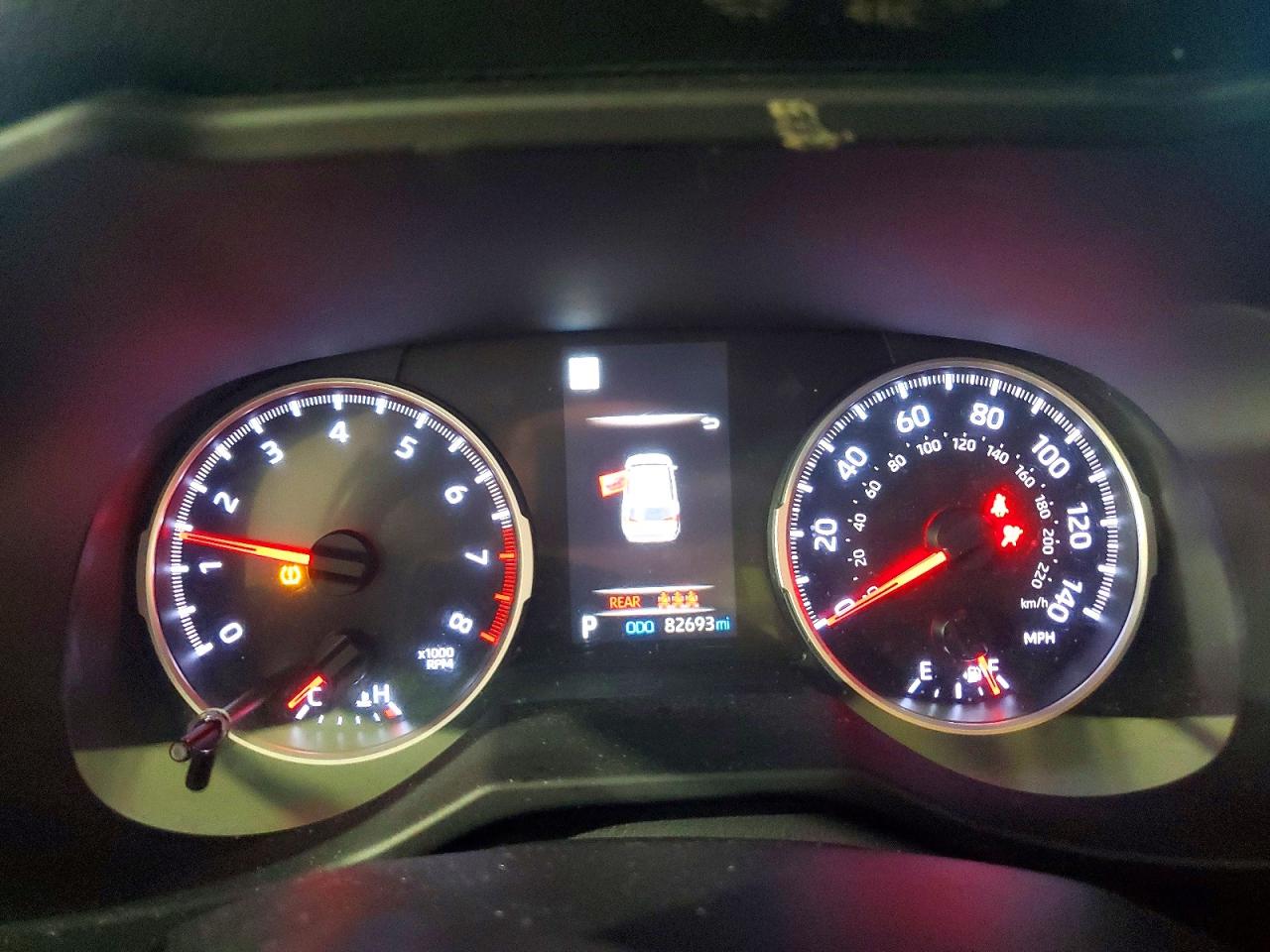 2021 TOYOTA RAV4 LE photo 9