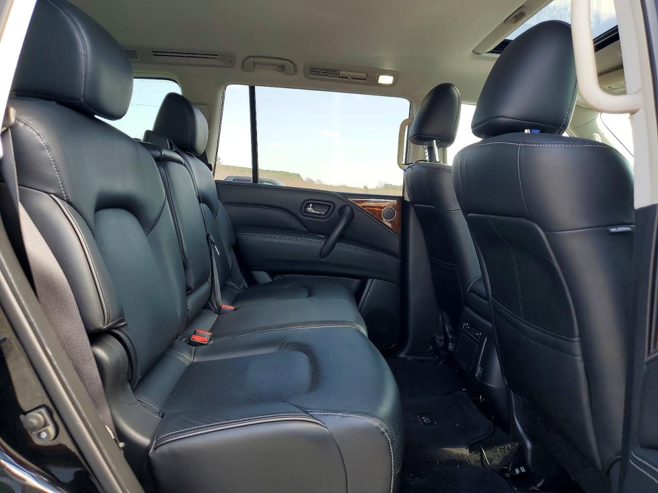 2018 INFINITI QX80 BASE photo 21