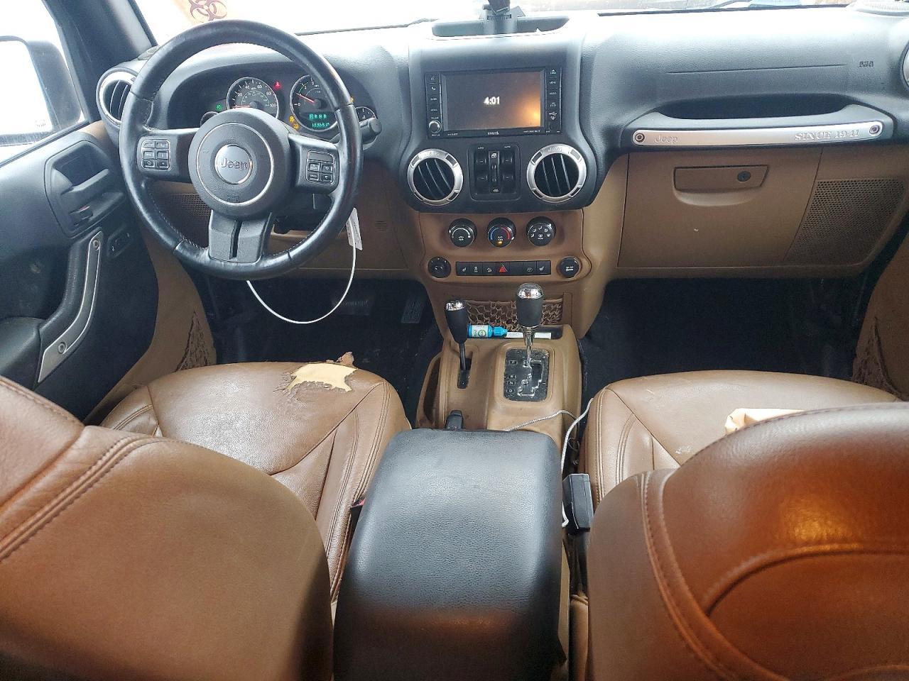 2015 JEEP WRANGLER UNLIMITED SAHARA photo 15