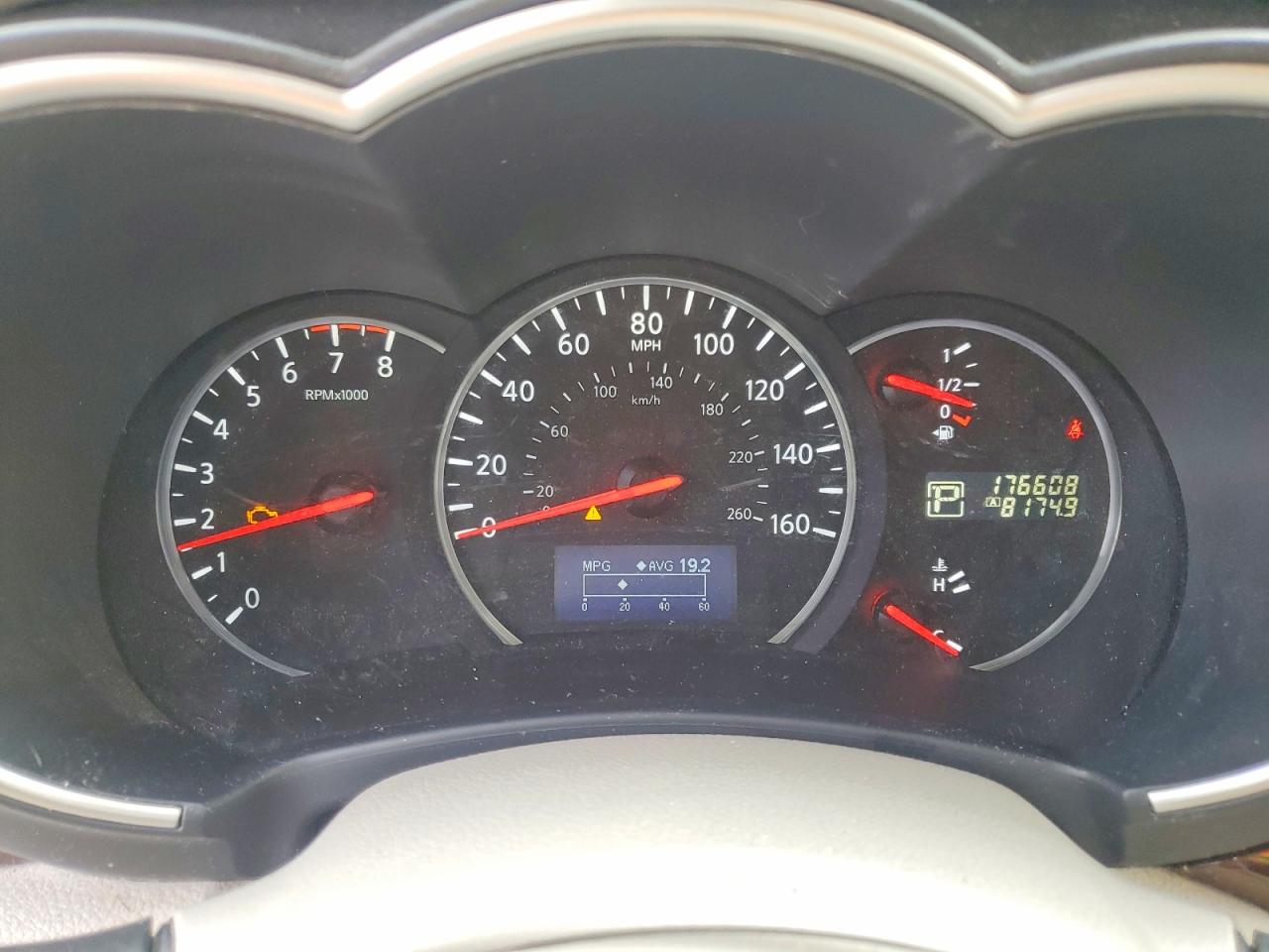 2015 NISSAN QUEST 3.5 SV photo 17
