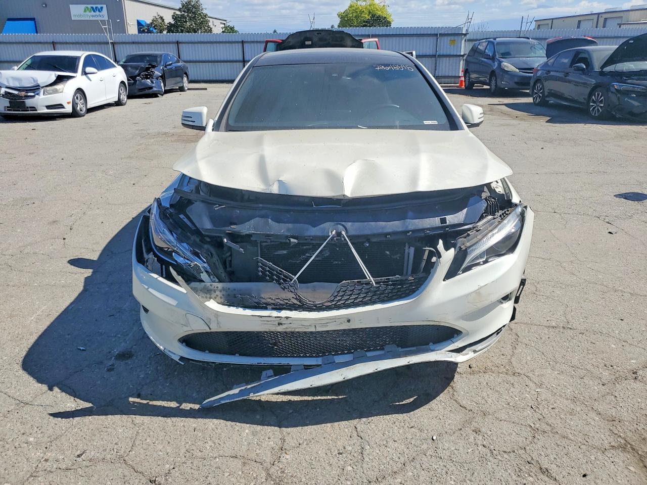 2018 MERCEDES-BENZ CLA 250 photo 5