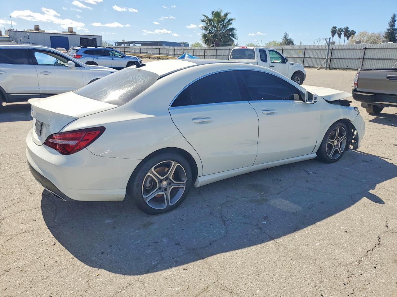 2018 MERCEDES-BENZ CLA 250 photo 3
