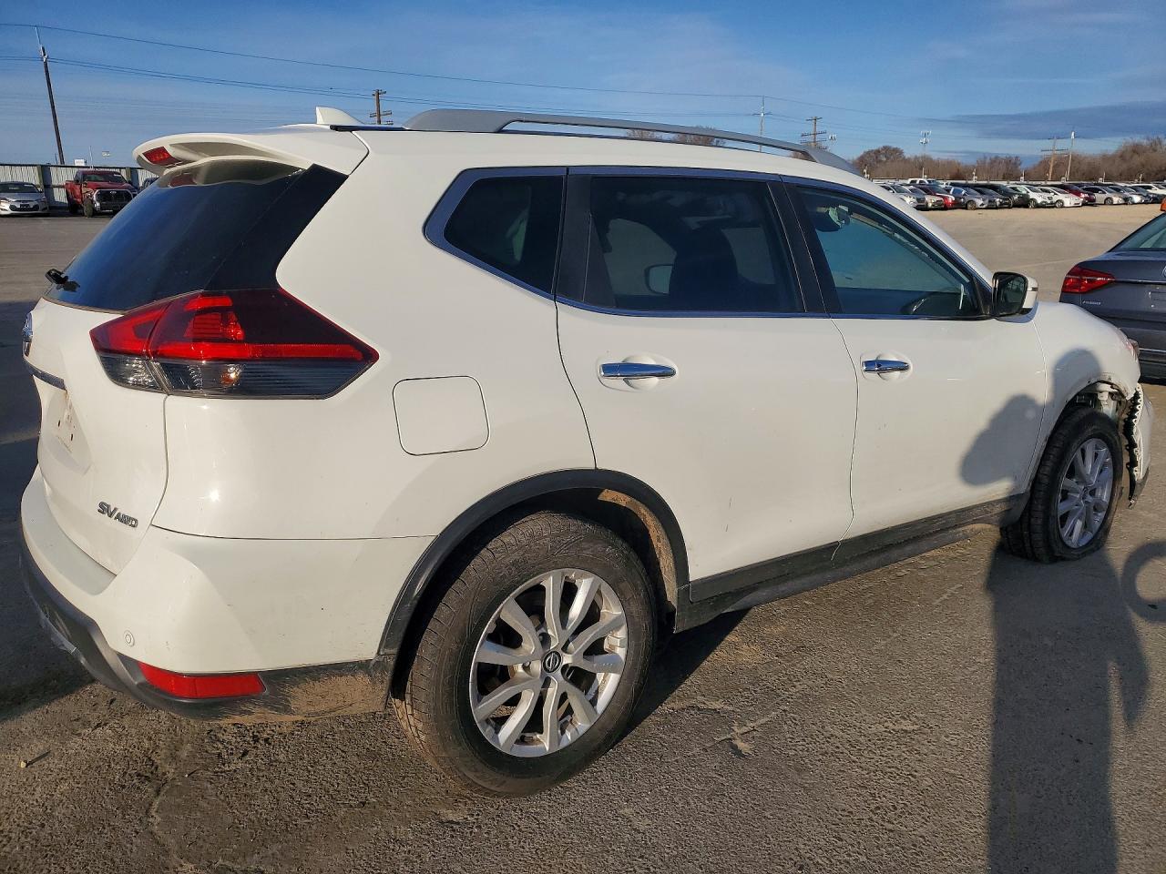 2020 NISSAN ROGUE SV photo 5